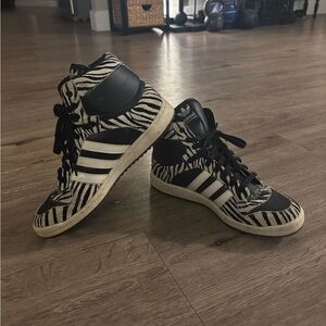Adidas Decade 0G Zebra Hi Top Sneaker Sz 9